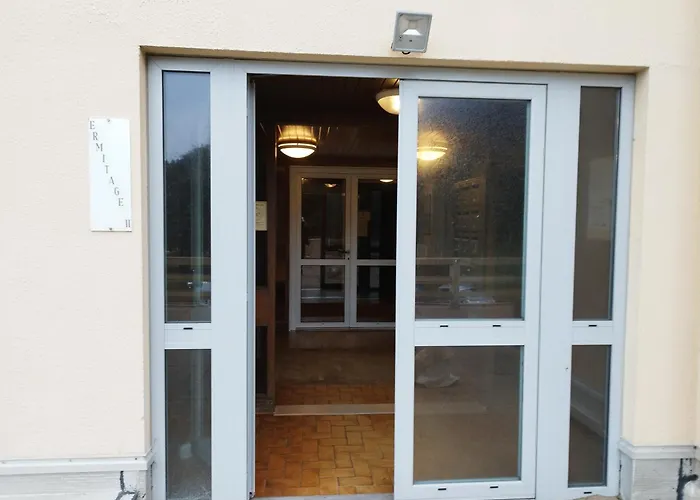 La Terrasse Apartment *